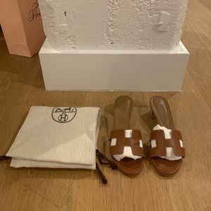 Hermes oasis sandal 35.5
